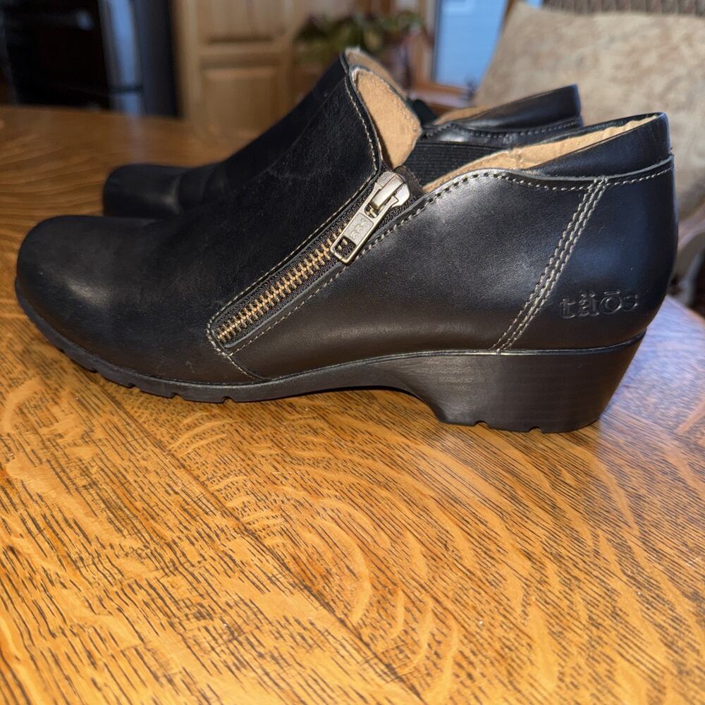 Taos Daily Women’s black leather ankle boots Size 7.5 Excellent Condition - Picture 1 of 16